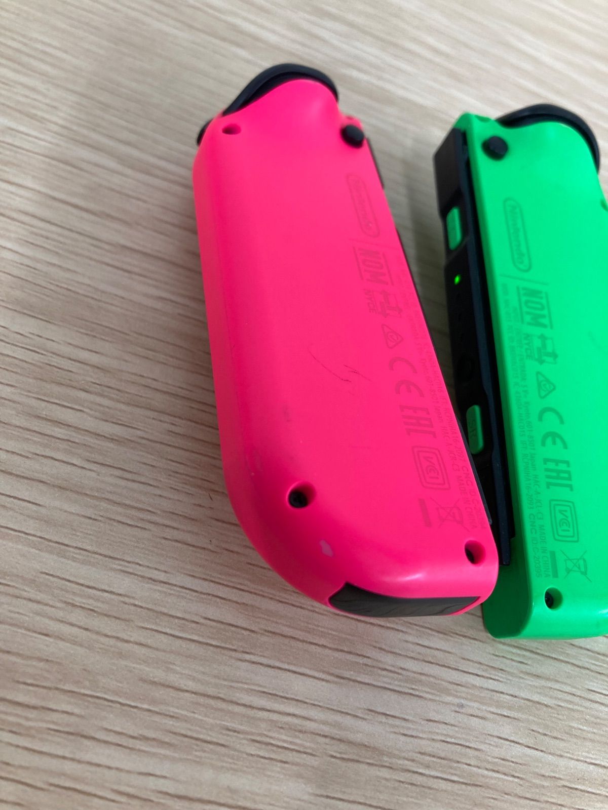 2【通電動作確認済み】【初期化済み】Nintendo Switch グリーン