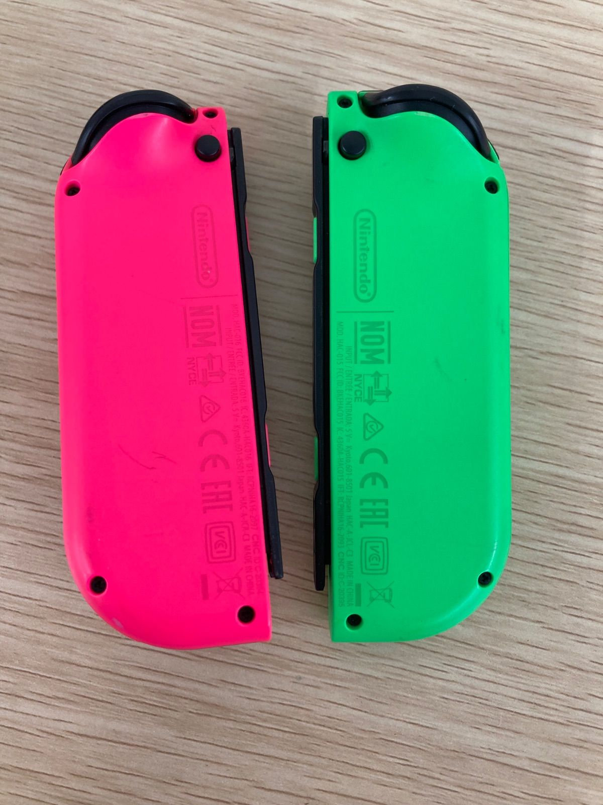 2【通電動作確認済み】【初期化済み】Nintendo Switch グリーン