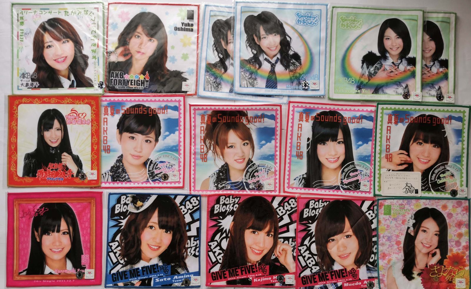 AKB48 ミニタオル 約55枚 バインダー付き 前田敦子 大島優子 高橋