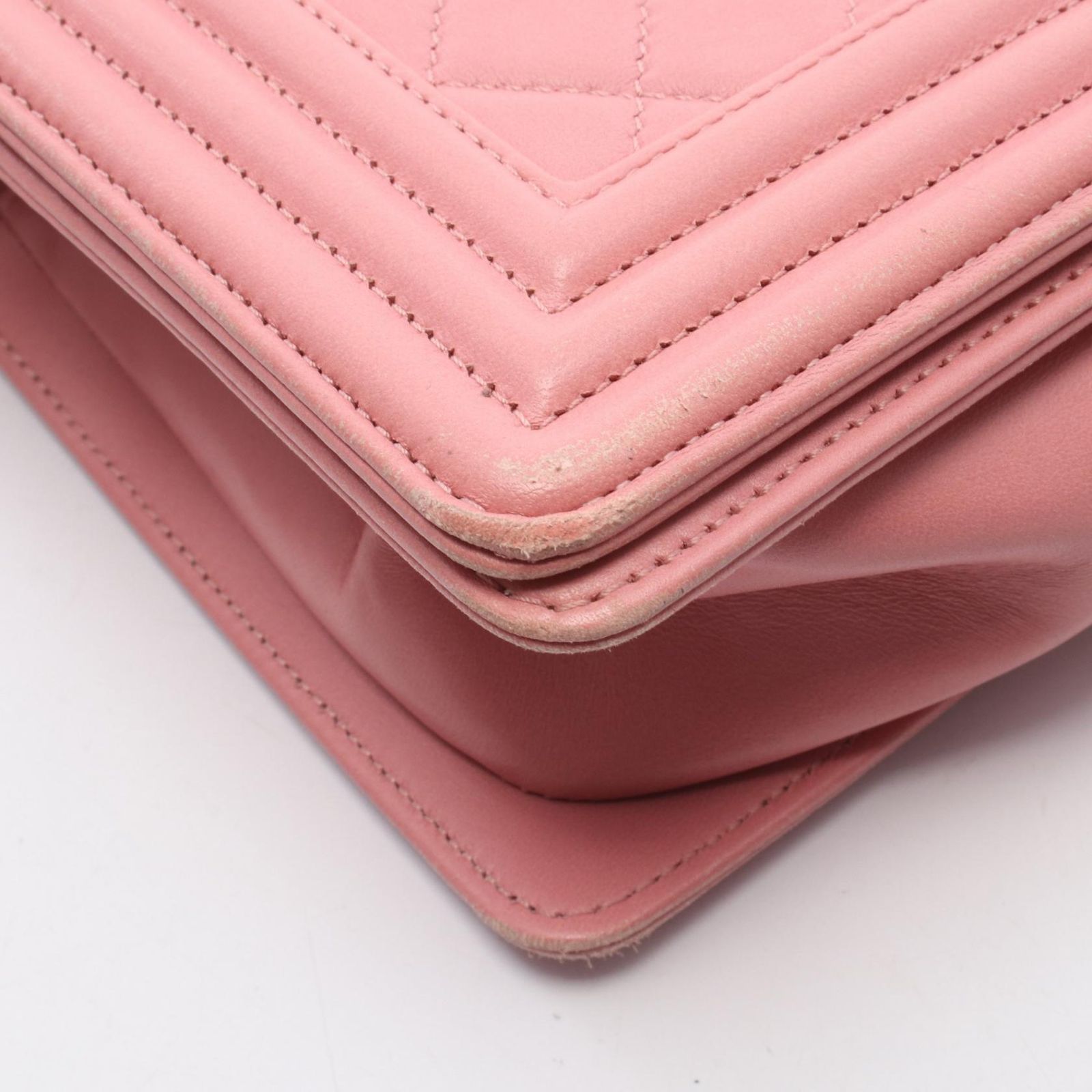 シャネル CHANEL ボーイシャネル ショルダーバッグ バッグ ラムスキン（羊革） レディース ピンク系 A67086 【中古】 シャネル CHANEL ショルダーバッグ ボーイシャネル A67086 ピンク