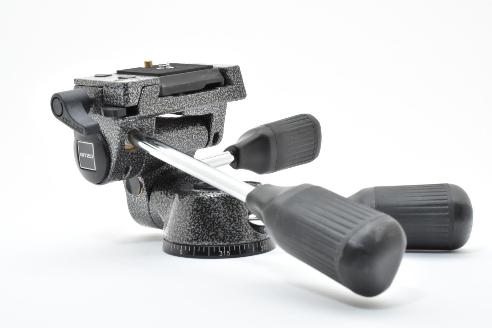 ★良品★ ジッツオ GITZO ロープロファイル雲台 G2272M 2型 OO4169 #128