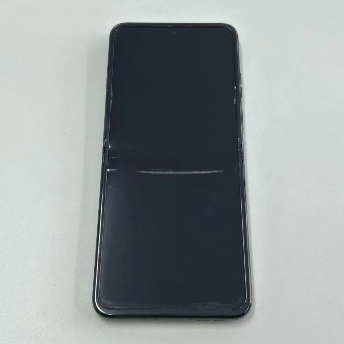 motorola razr 50 ultra ジャンク品 ミッドナイトブルー - メルカリ