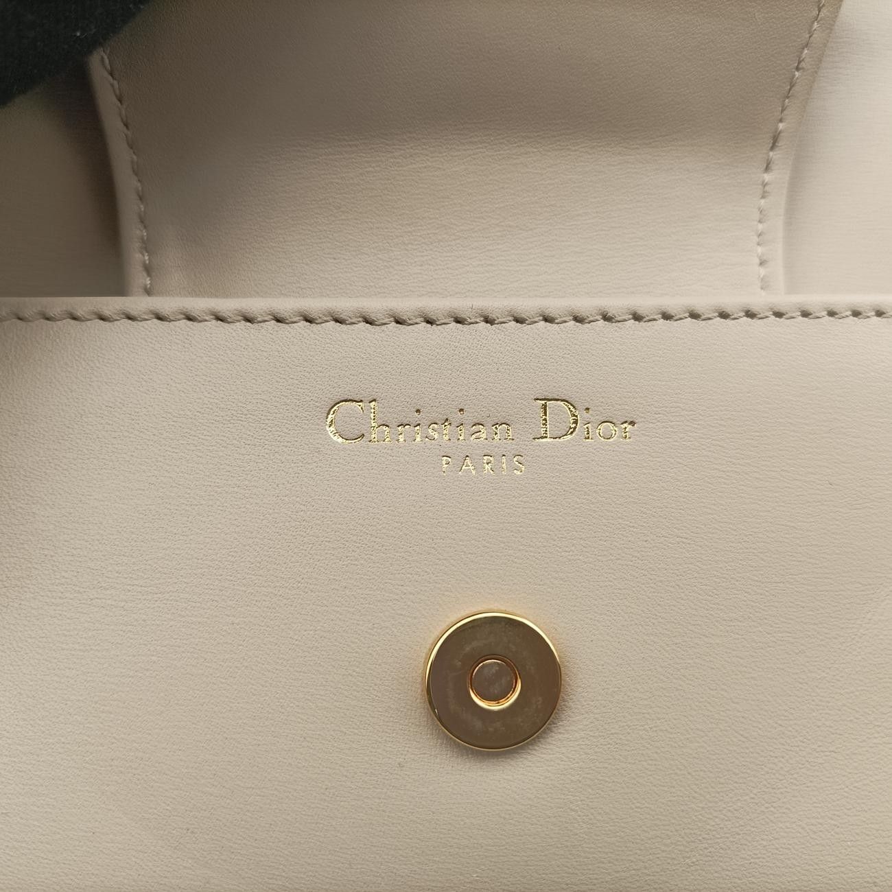 クリスチャンディオールChristian Diorディオールダブルディオールダブル ベージュ レザー 10-MA-0211 Christian Dior - クリスチャンディオールChristian Diorディオール