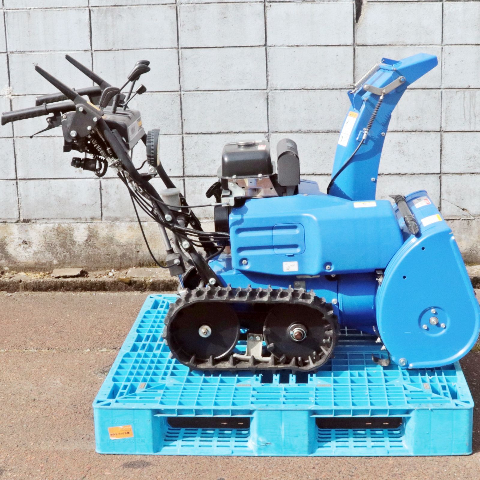 新潟発 ヤマハ 除雪機 YT660 中古 美品 4.8ps 615㎜ セルスタート 新潟発 ヤマハ 除雪機 YT660 中古 美品 4.8ps 615㎜ セルスタート