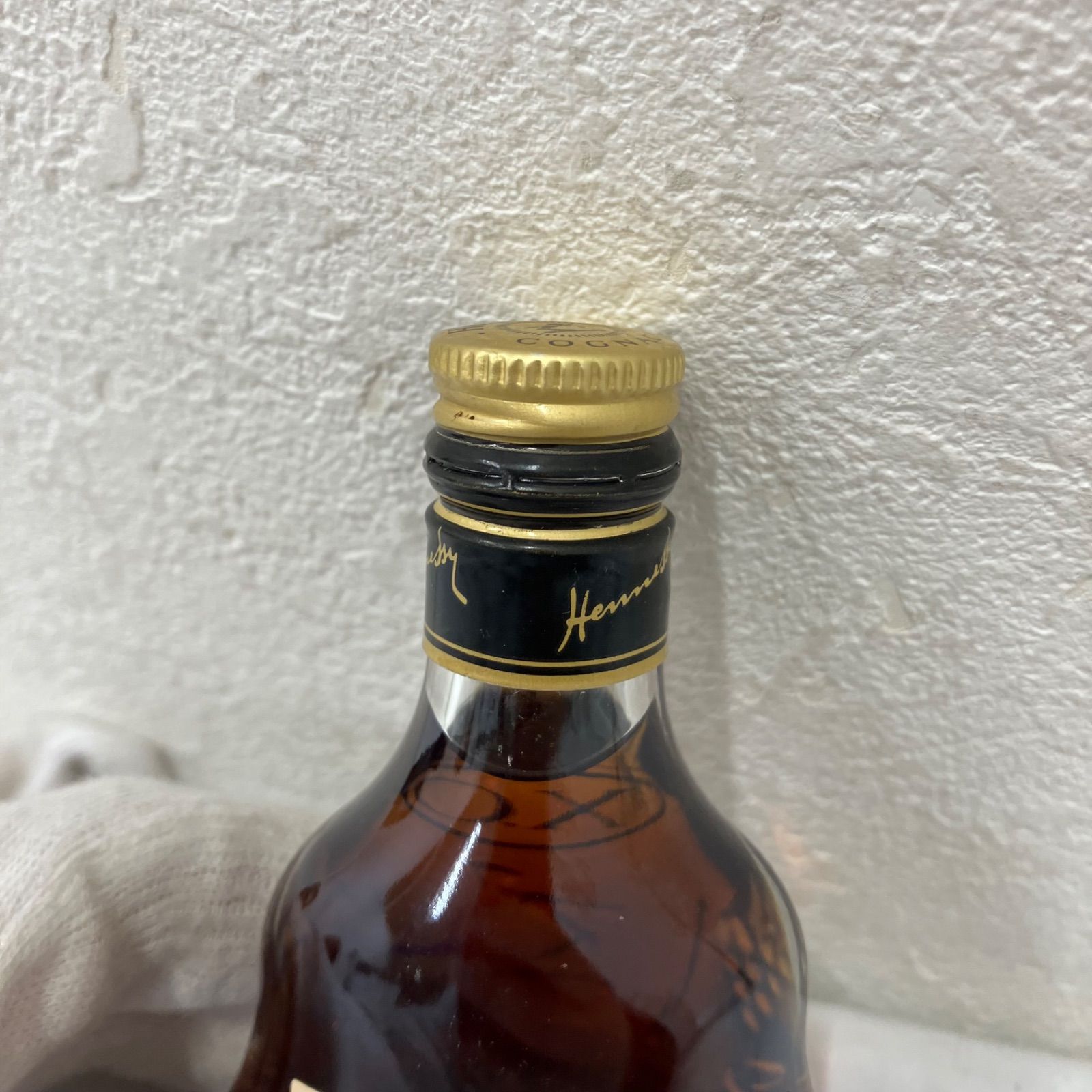 希少 限定Hennessy XO ブランデー 50ml 記念ボトル 楽天市場】希少□正規品□ ヘネシー XO ミニボトル 2000年記念 50ml 40