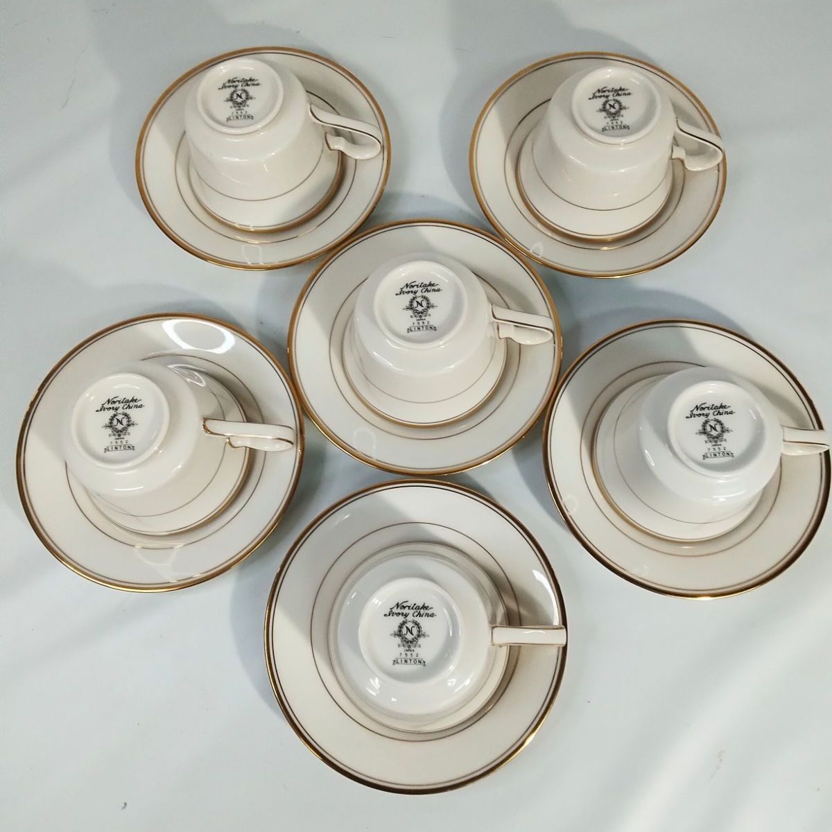 美品】ノリタケ Noritake アイボリーチャイナ LINTON カップ＆ソーサー