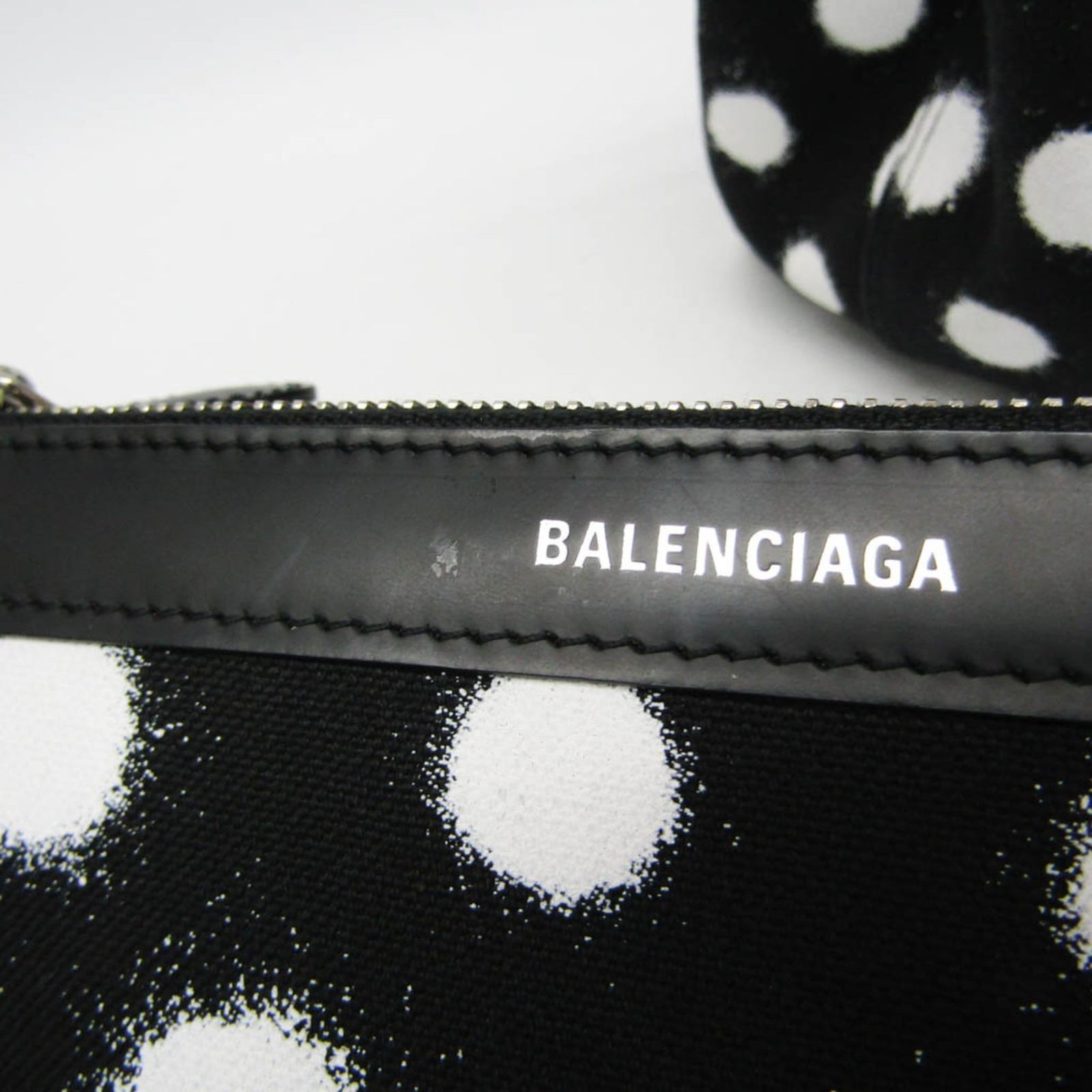 バレンシアガ(Balenciaga) ネイビーカバス S ドットプリント 339933 