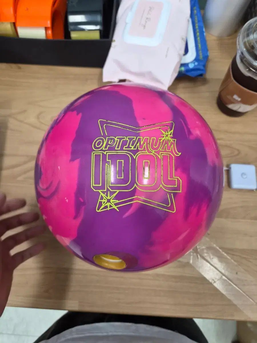 中古ボーリングボール 15p オプティム KPOP アイドル