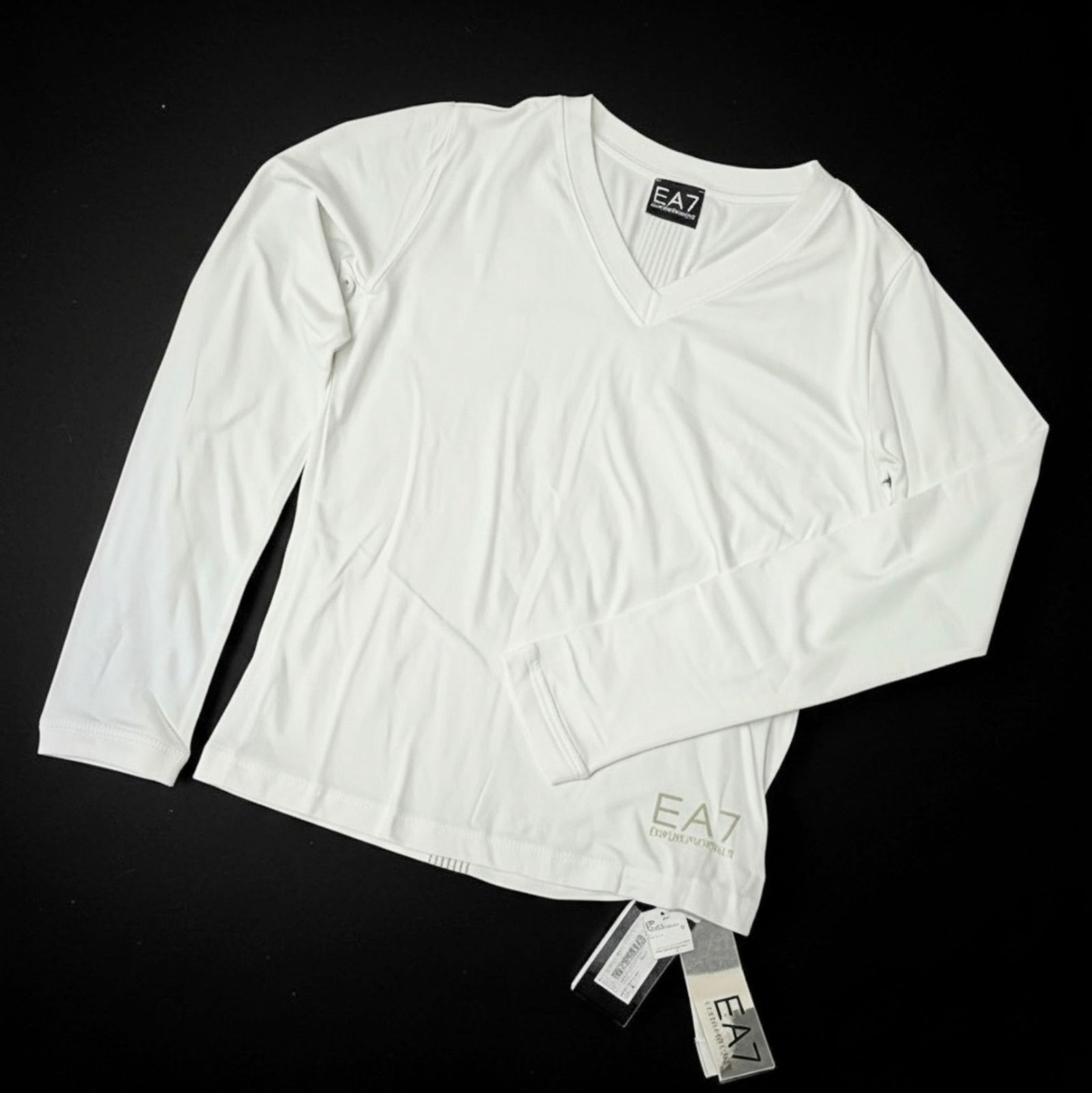 エンポリオアルマーニ＊VネックTシャツ＊白（L） EMPORIO ARMANI 
