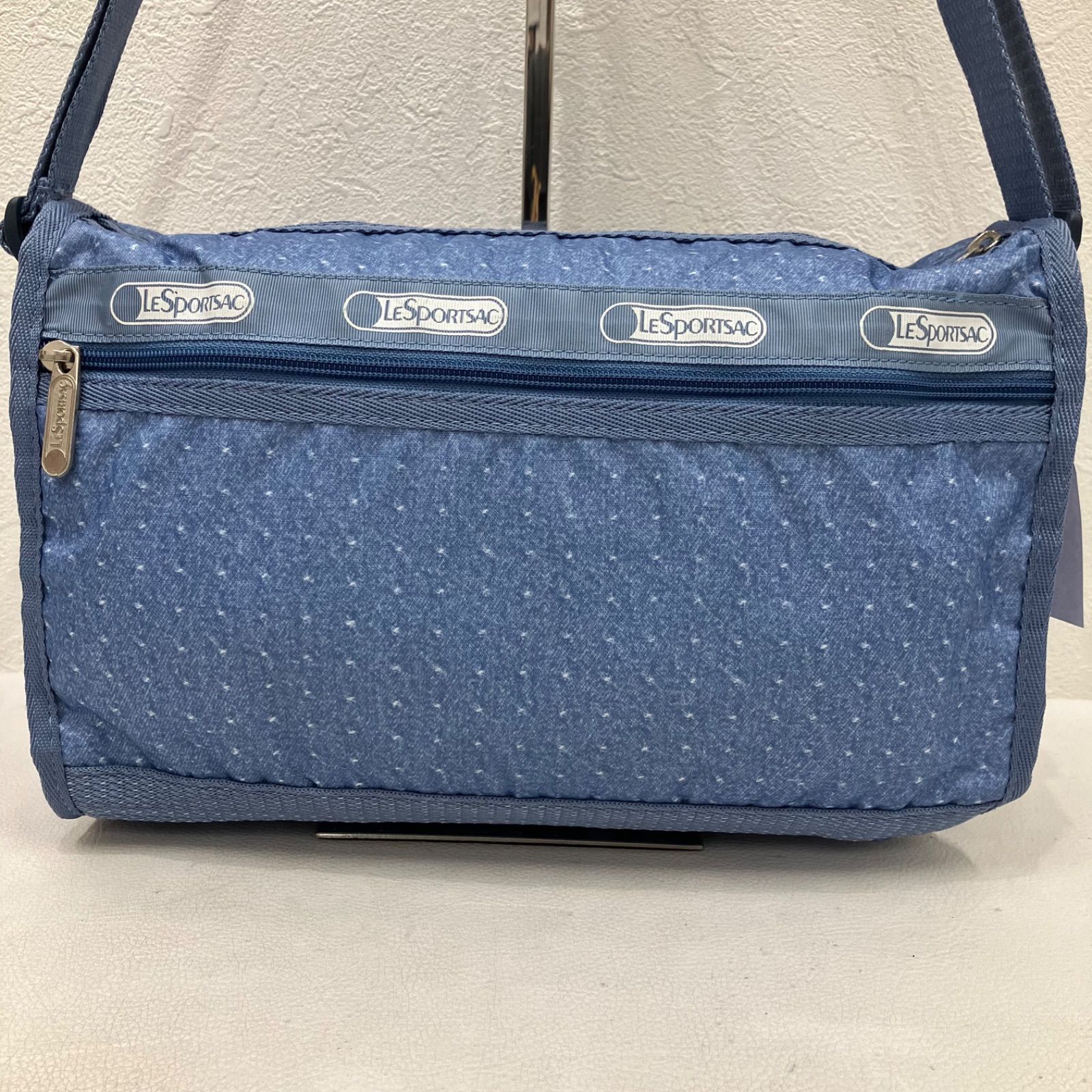 2609 LeSportsac レスポートサック ショルダーバッグ 水色 ライト 