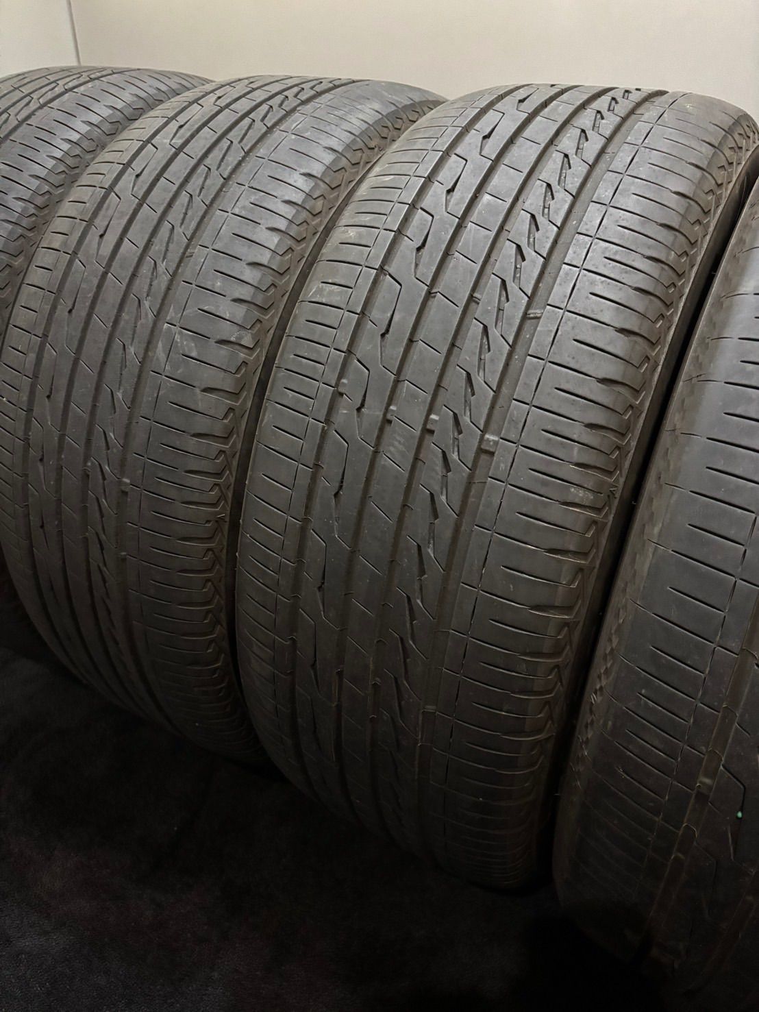 ★275/50R21 BRIDGESTONE/ALENZA LX100 22年製 夏タイヤ サマータイヤ 4本 レクサス LX ランドローバー レンジローバー (南10-L995)