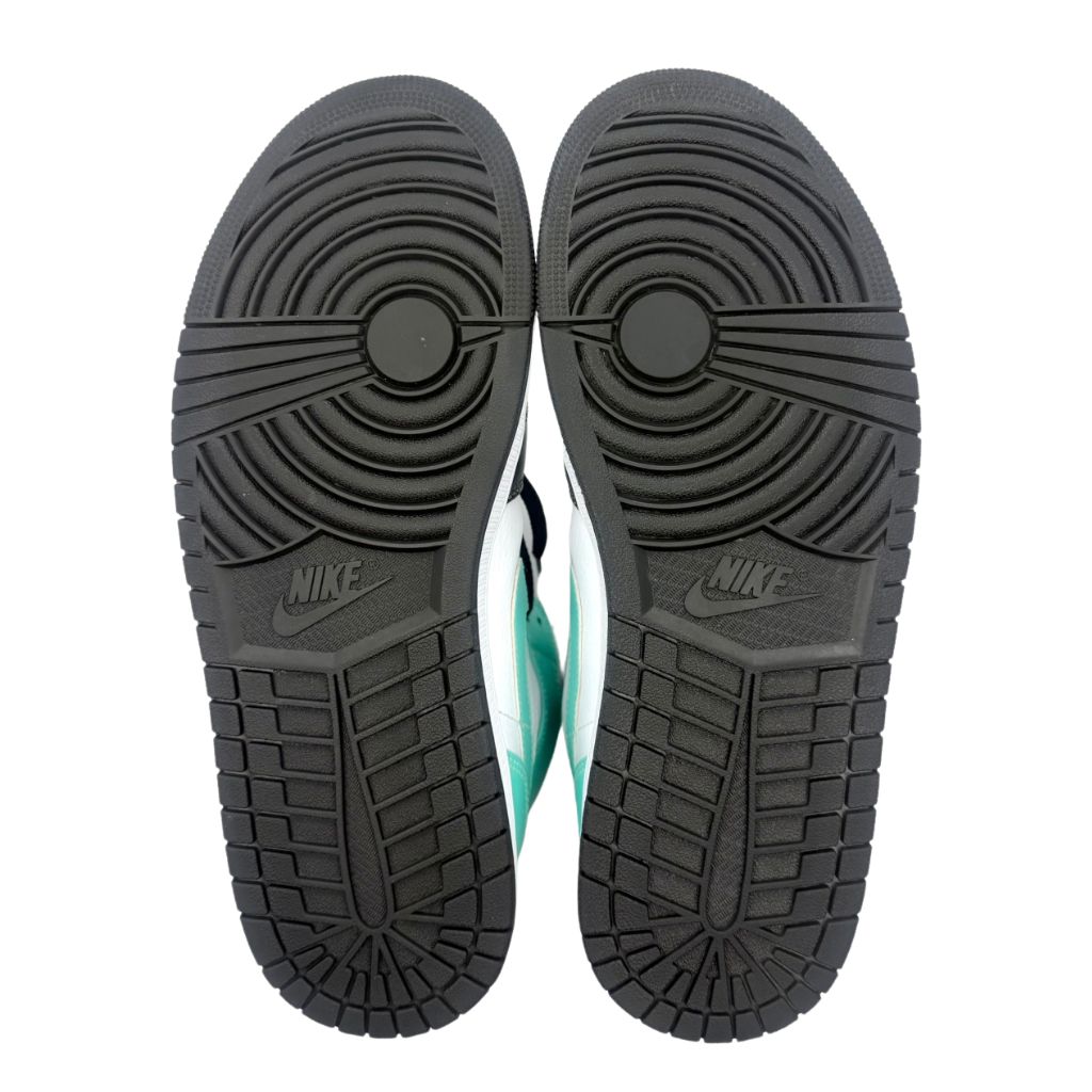 NIKE AIR JORDAN 1 MID TROPICAL TWIST ナイキ エアジョーダン1 ミッド