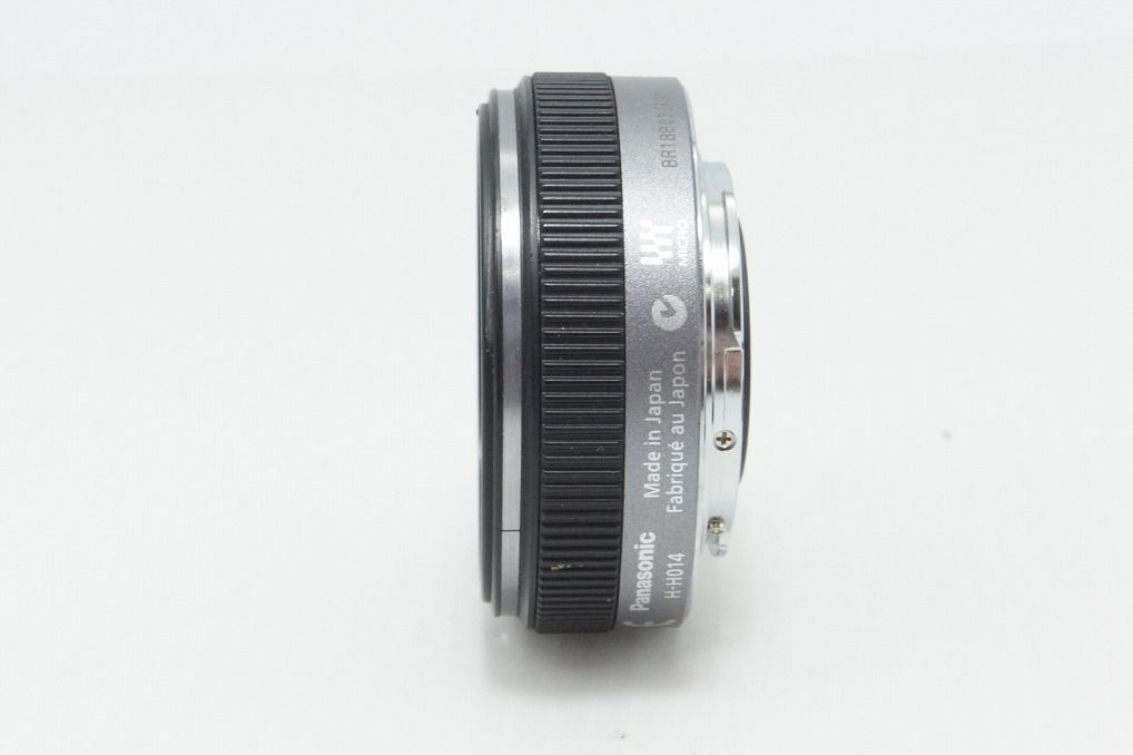 パナソニック H-H014 パンケーキレンズ 広角14ミリの軽量パンケーキ「LUMIX G 14mm/F2.5 ASPH.」 - ITmedia NEWS