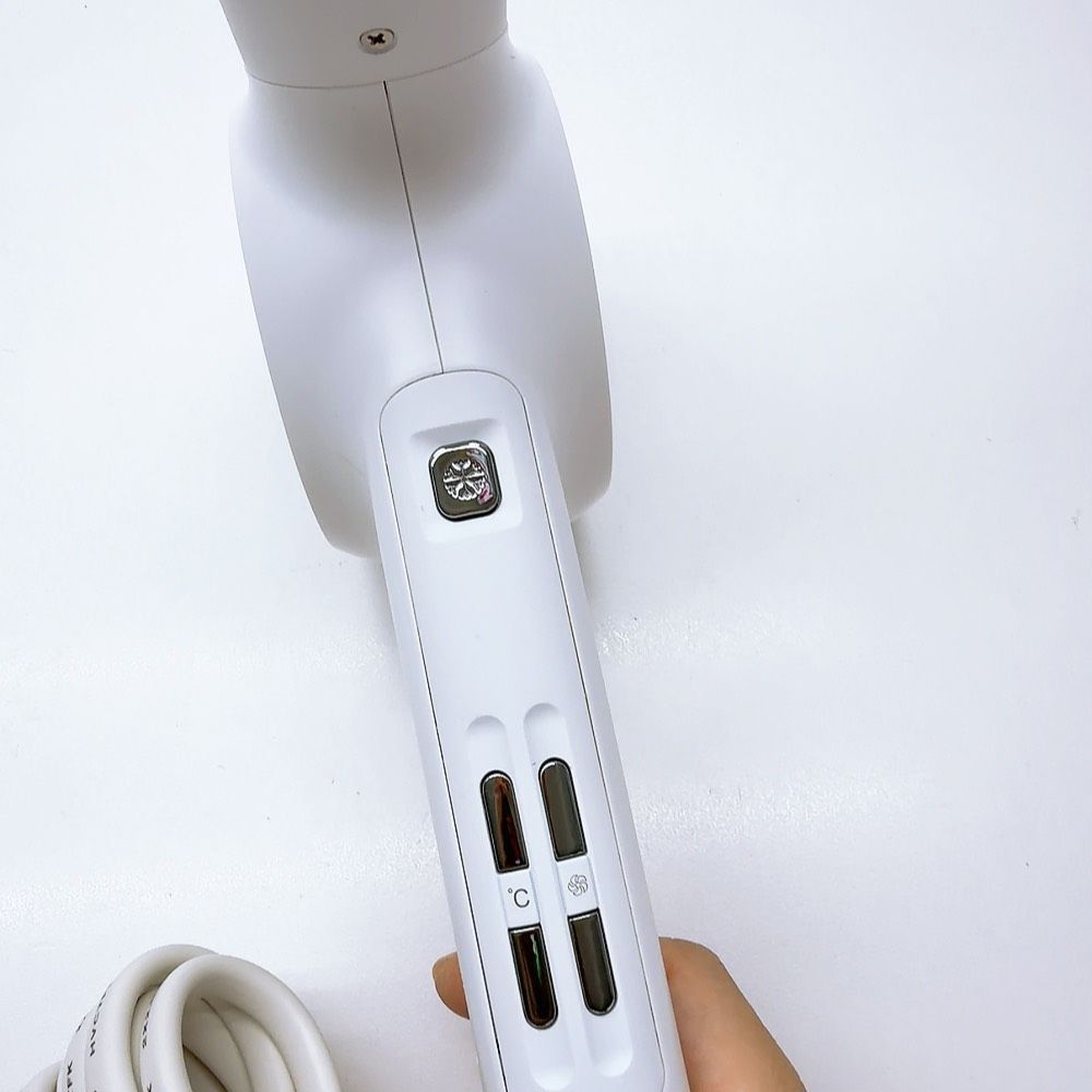 ほぼ未使用＊ノズル付き》 クレイツ マグネット ヘアプロ ドライヤー