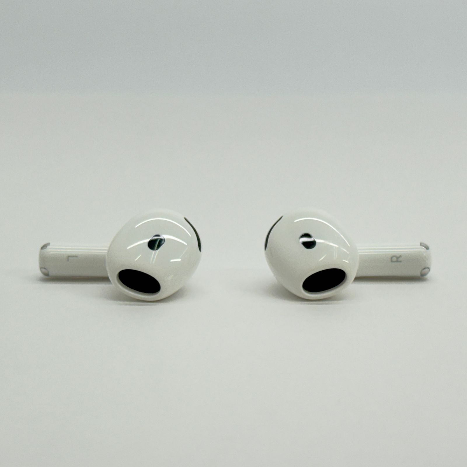 オーディオ機器 Apple AirPods4 エアーポッズ4 エアポッツ 第4世代