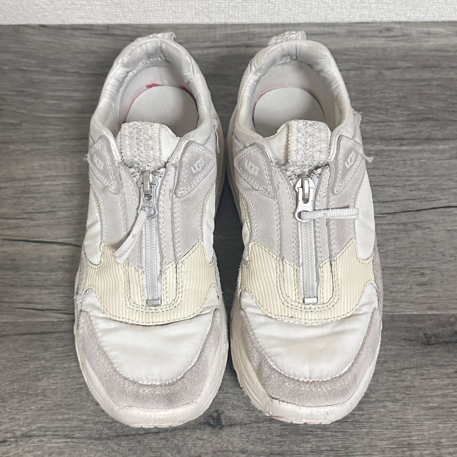 アトモスピンク別注 UGG アグ CA805 MLT 1104187 スエード×ナイロン 
