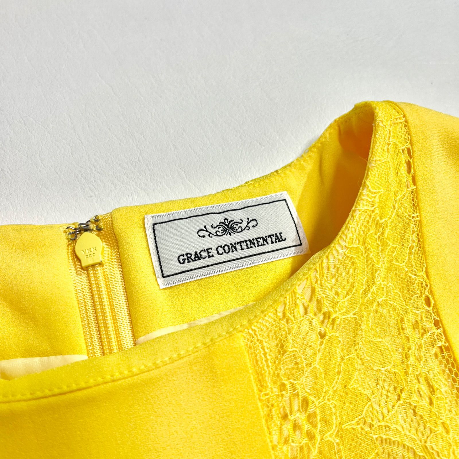 cY43 GRACE CONTINENTAL フレアワンピース レースドッキング 膝丈