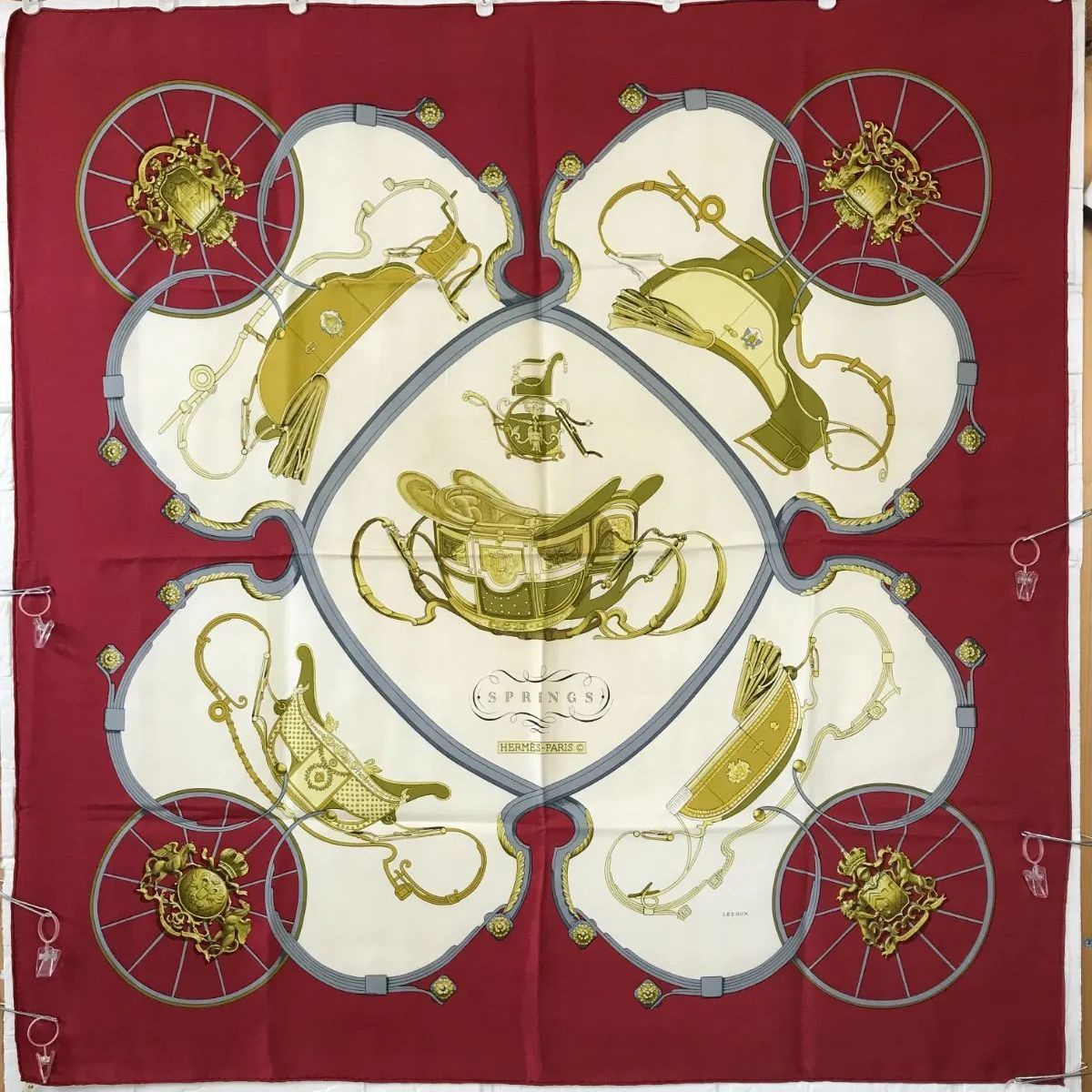 HERMES　エルメス　カレ90　大判スカーフ　スプリングス　ボルドー系　1873