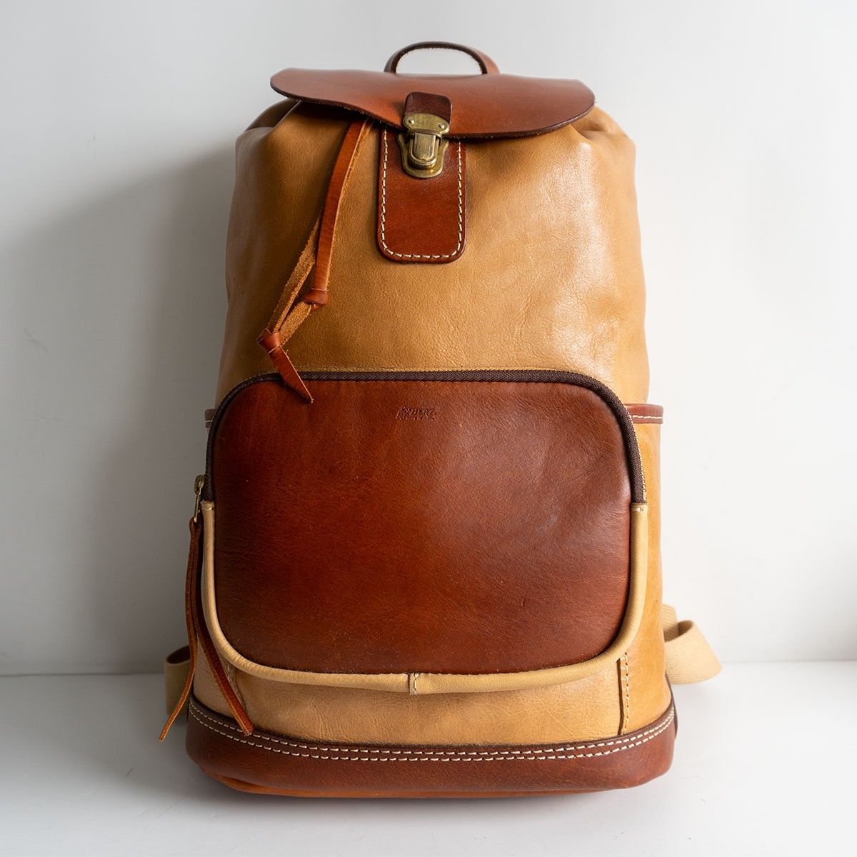 限定品】 HERZ 【2トーン レザー リュック】ブラウン リュックサック 