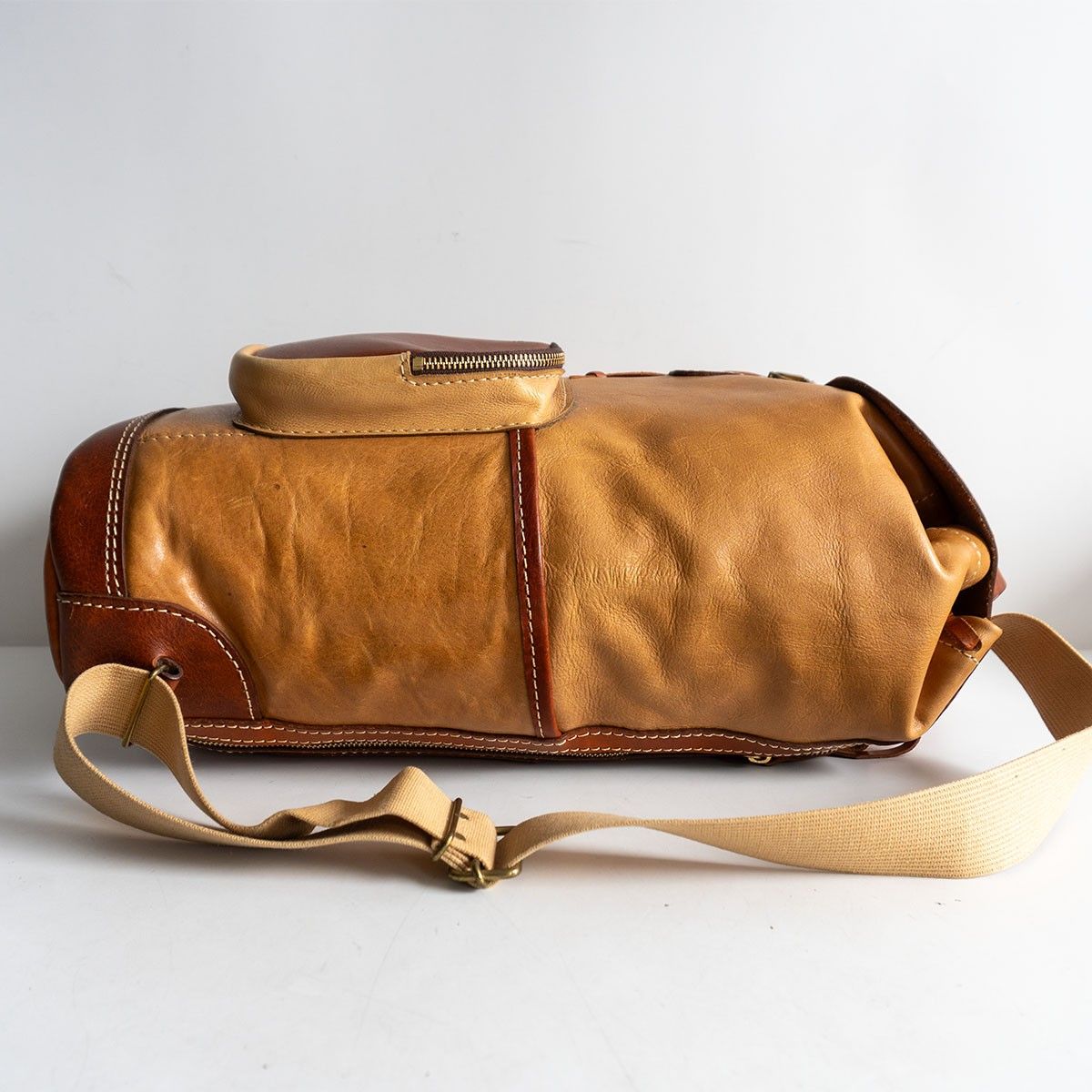 限定品】 HERZ 【2トーン レザー リュック】ブラウン リュックサック 