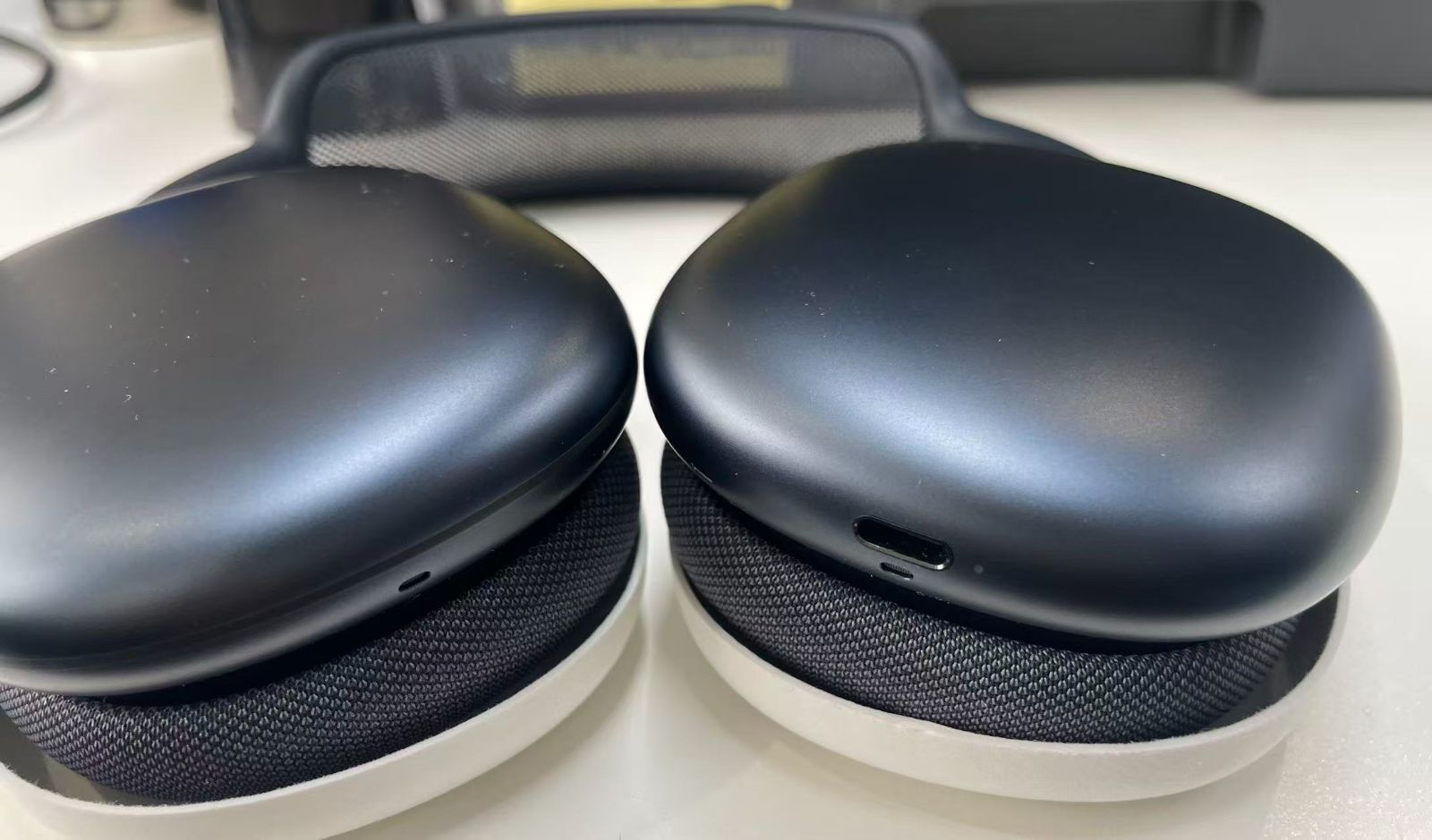 超美品 Apple AirPods Max USB-C PWW43ZA/A ミッドナイト A3184 刻印