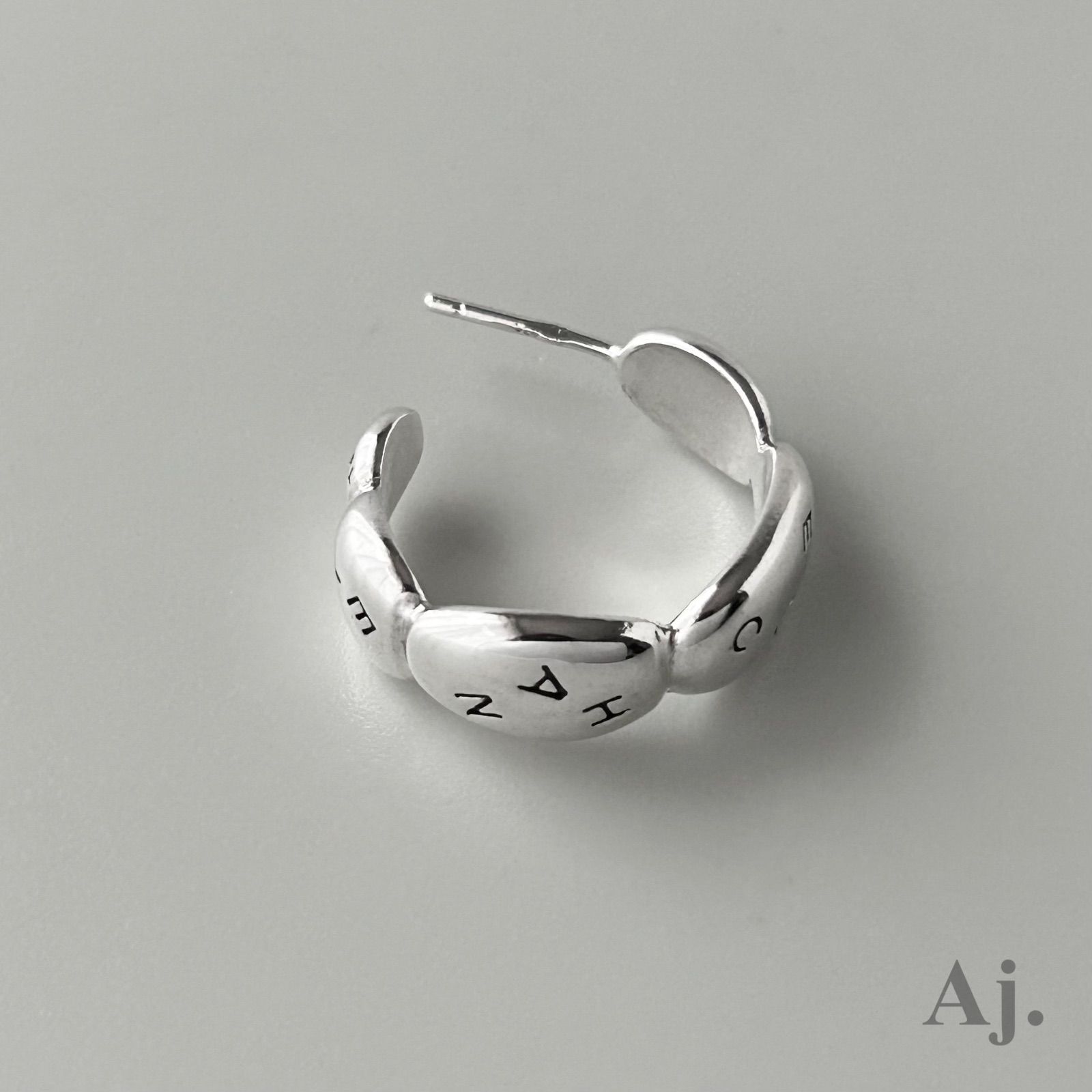 片耳のみ・キャッチ無し】 シャネル フープ ピアス ロゴ Silver 925