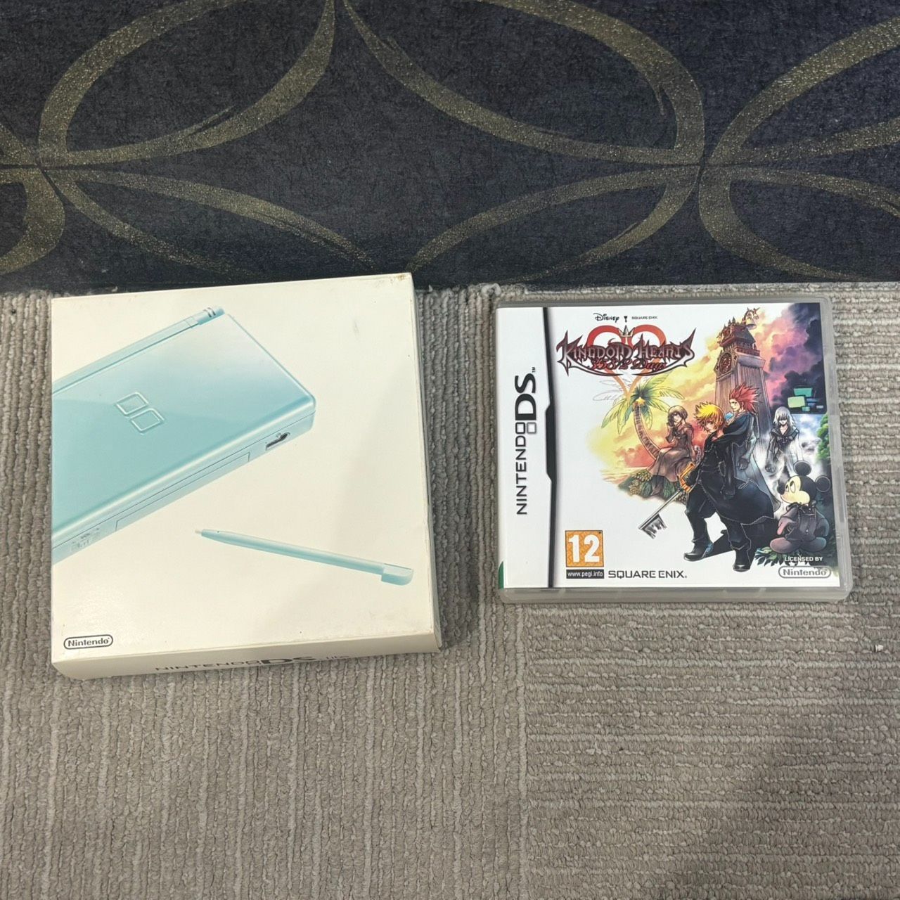 Nintendo 任天堂 ニンテンドー DS Lite ライト USG-001 ゲーム 通電
