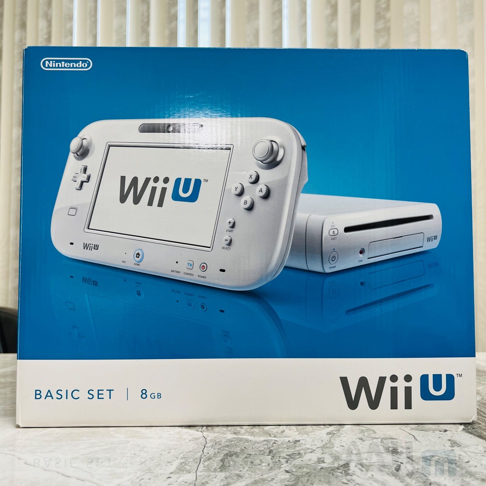 【完動品】WiiU本体　箱付き 　ホワイト