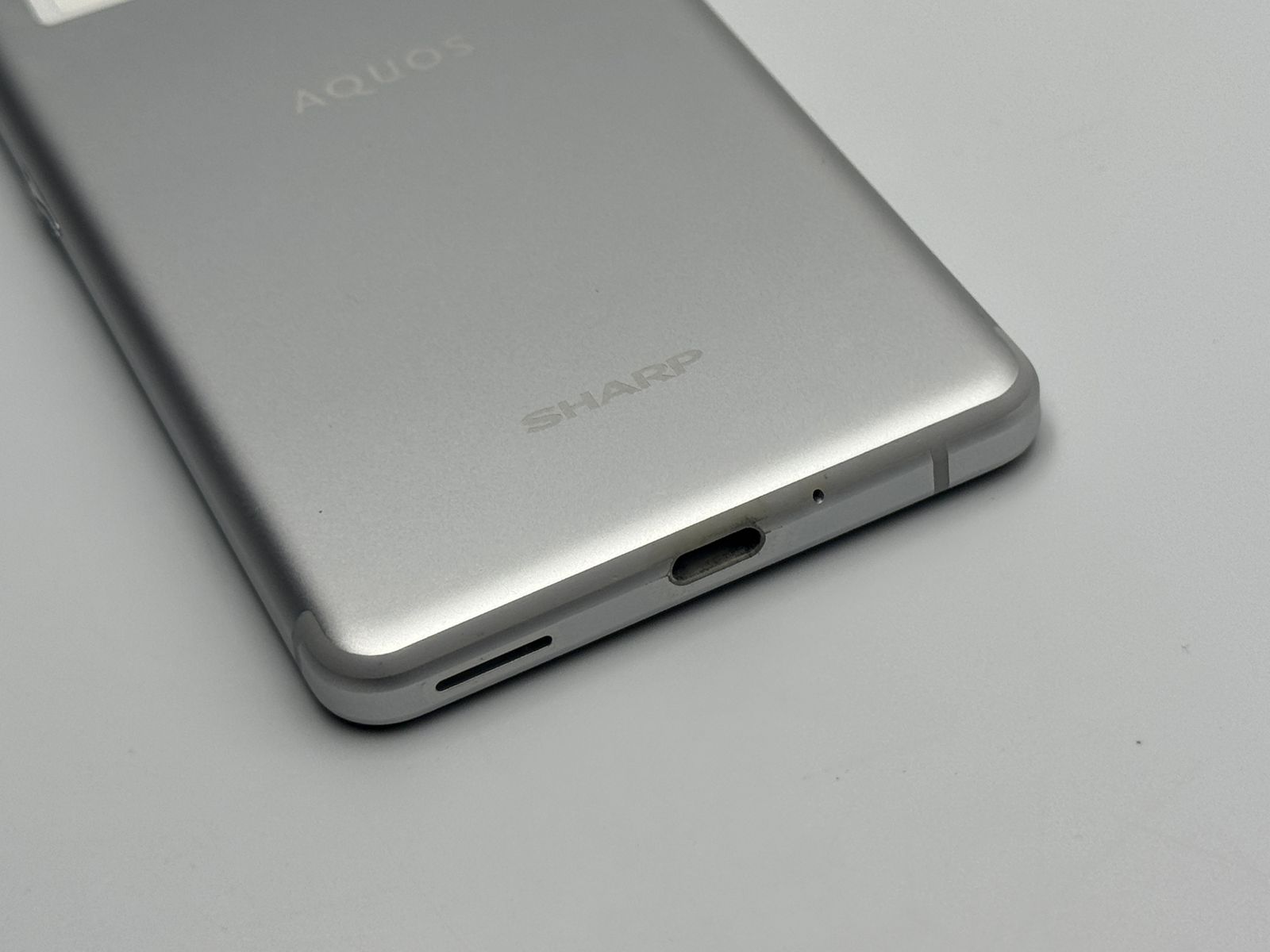 SHARP AQUOS sense4 　SH-M15 SIMフリー 　シルバー SIMフリー版「AQUOS sense4」、本日27日発売 - ケータイ Watch