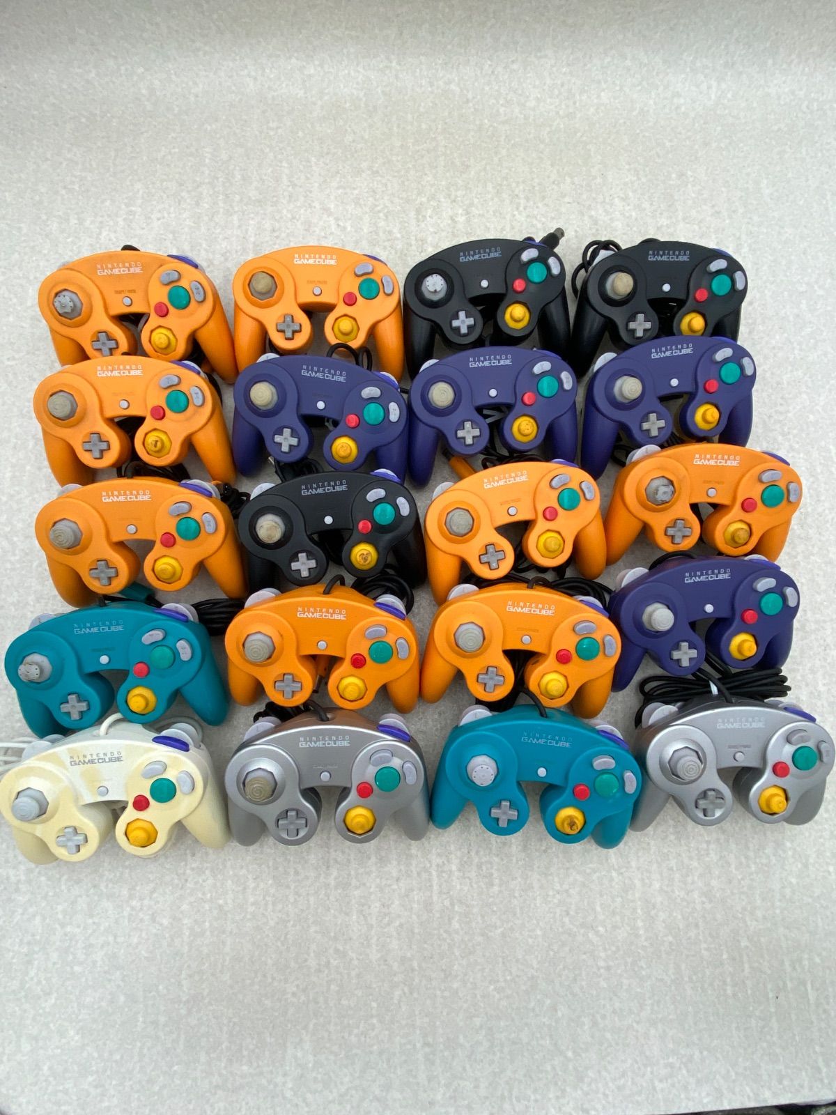 ニンテンドーゲームキューブ コントローラー ジャンク まとめ売り 20点