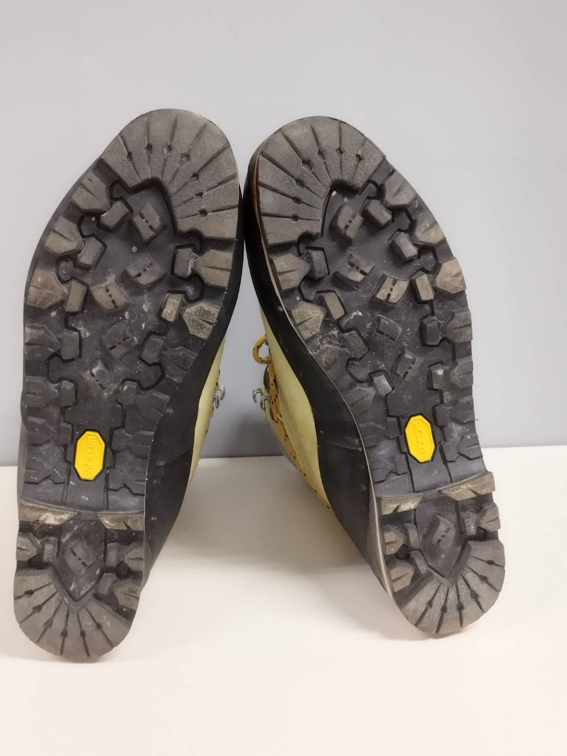 良品】GARMONT ガルモント マウンテンガイド GTX/登山靴/UK6/24.5cm 