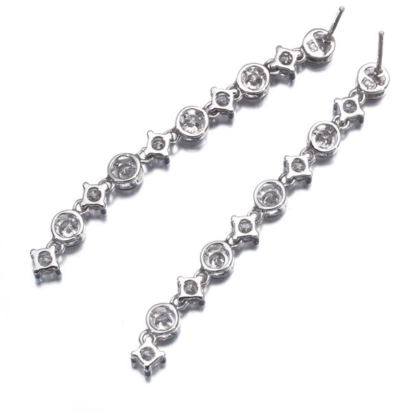 ダイヤモンドの揺れるピアス DAIYA（ダイヤ） ダイヤモンド ピアス 一粒 プラチナ K18 0.18カラット