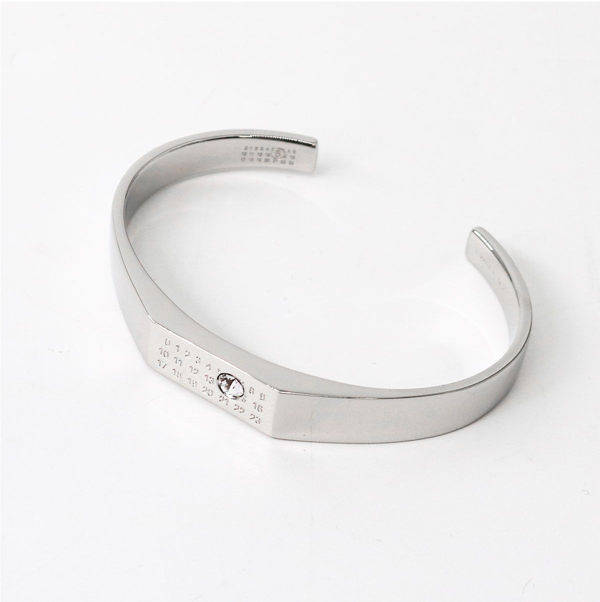 □MM6 Maison Margiela エムエムシックス メゾンマルジェラ バングル