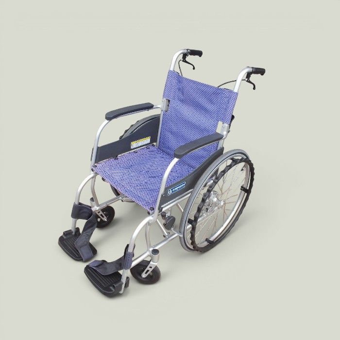 送料無料（一部地域を除く）カワムラ自走式車椅子KF22-40 ts-26-0427-11