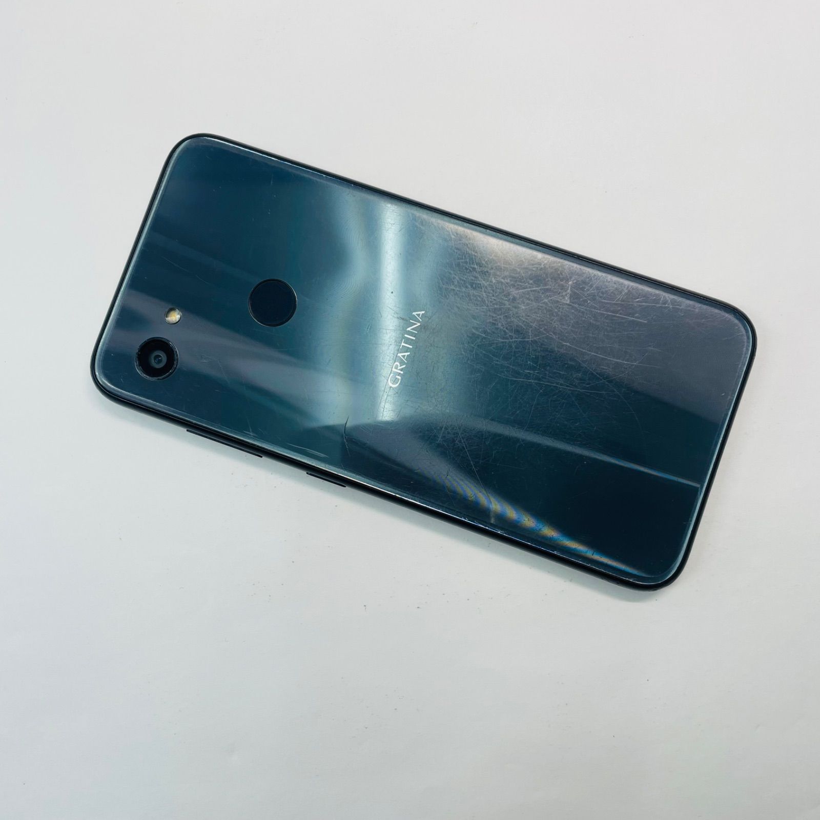GRATINA KYV48 SIMフリー 中古品 32GB - メルカリ