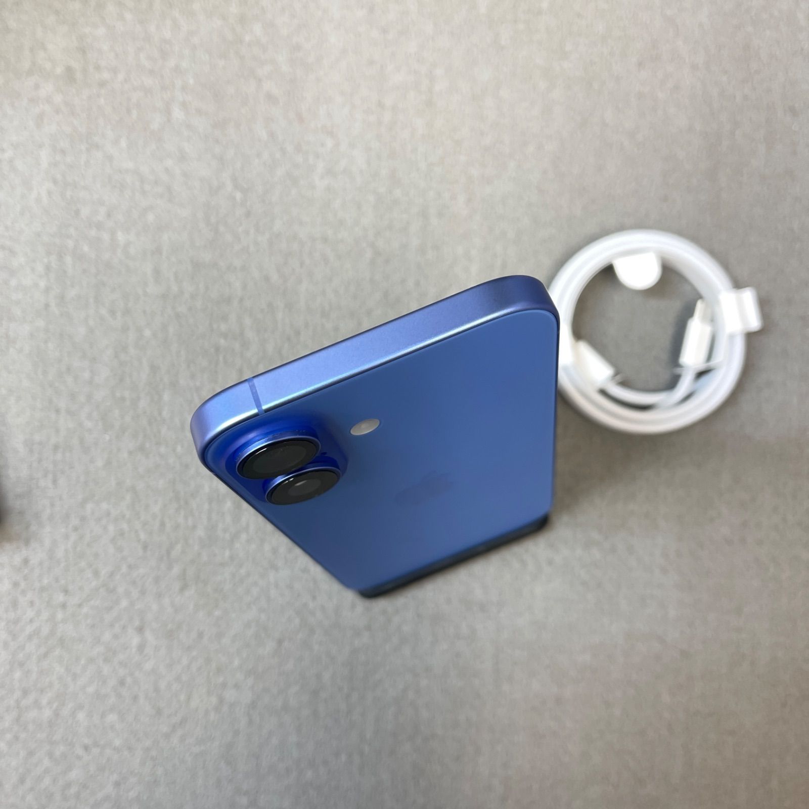 iPhone 16 128GB ウルトラマリンブルー SIMフリー Apple版 - メルカリ