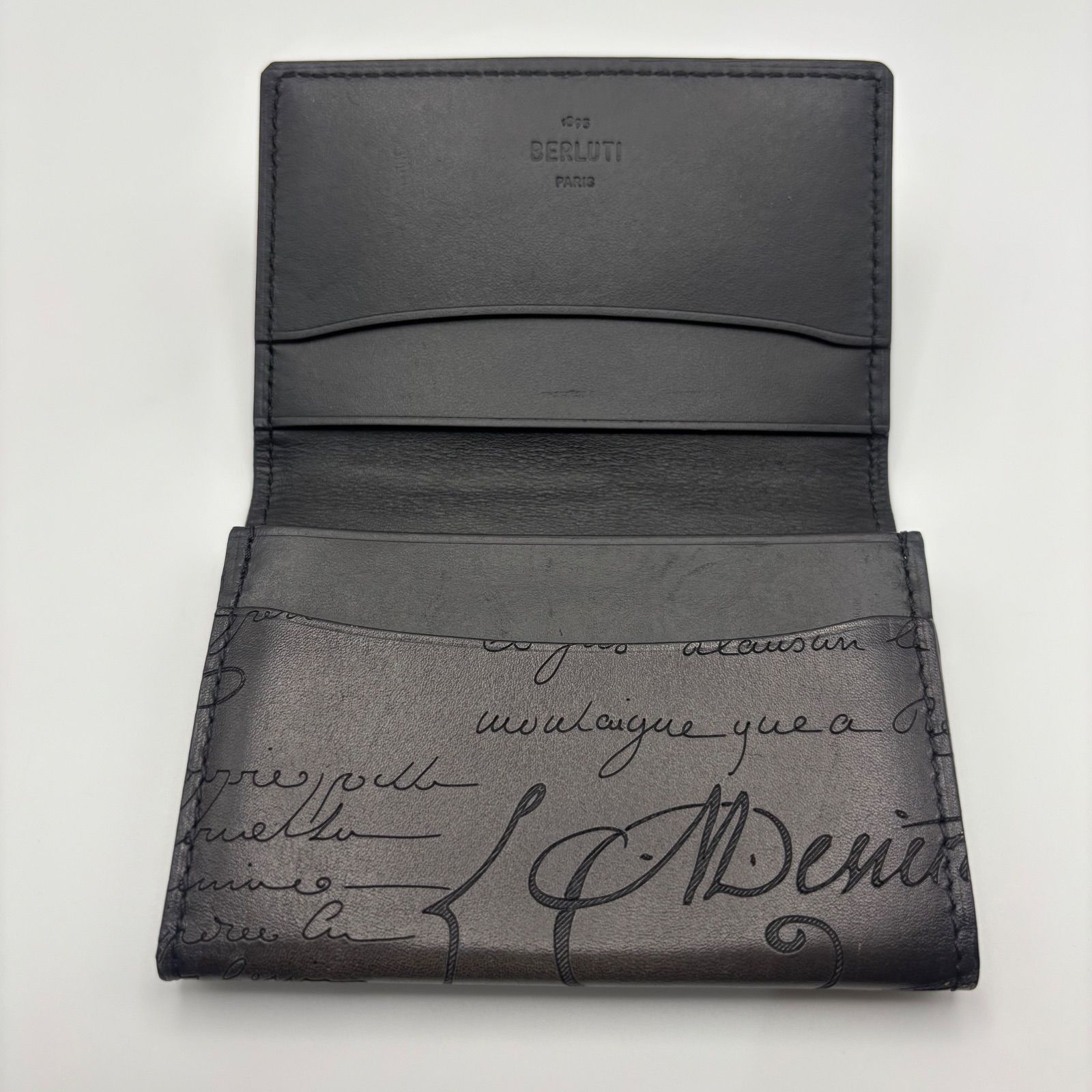 Berluti ベルルッティ カリグラフィ ケース Berluti ベルルッティ カリグラフィー カードケース 名刺入れ グレー