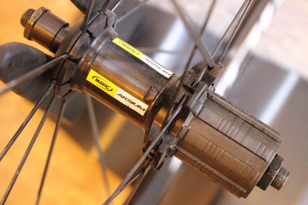 マヴィック MAVIC アクシウム AKSIUM アルミ クリンチャー 後輪のみ