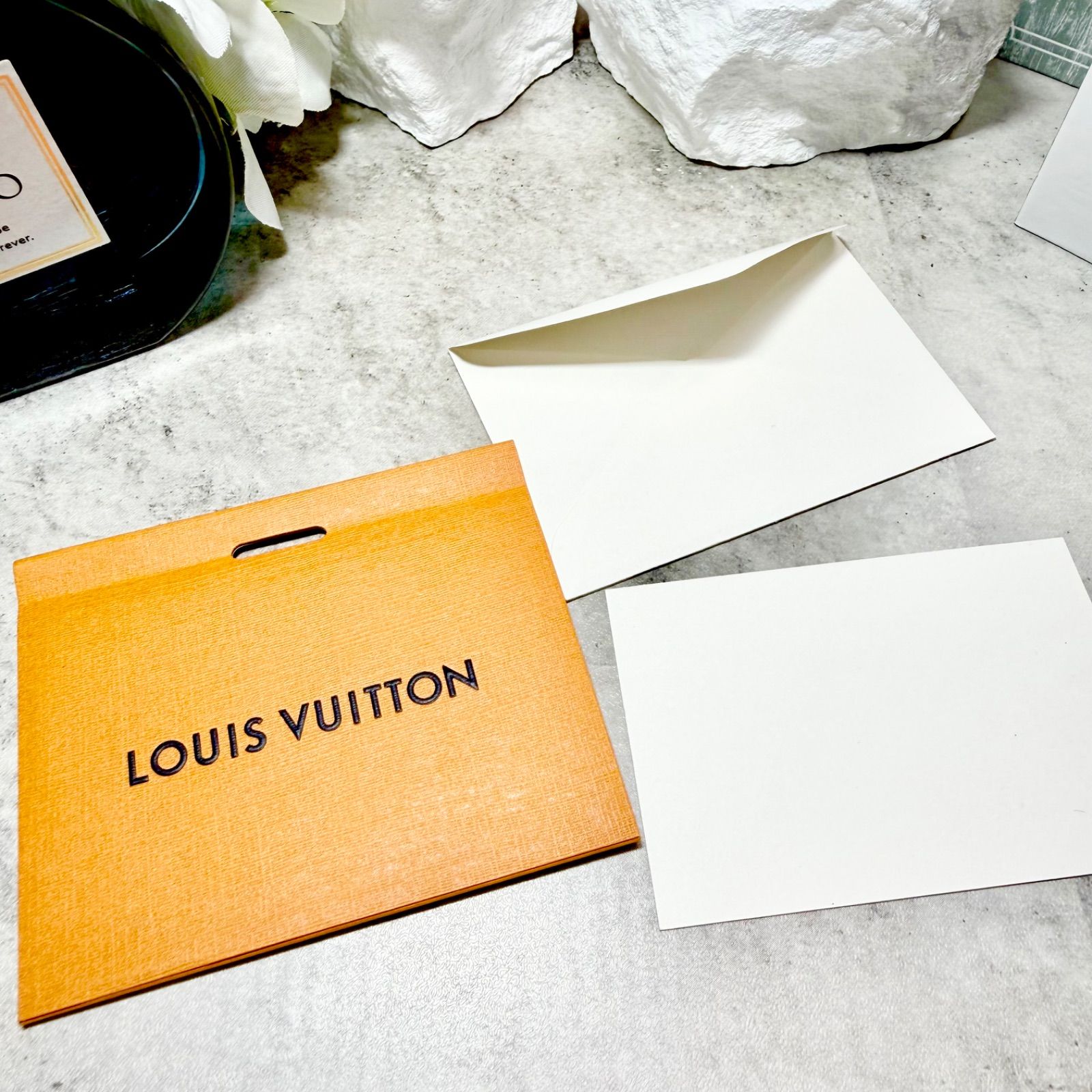 LOUIS VUITTON ルイヴィトン エッセンシャルV アクセサリー 保存袋 仕上済 LOUIS VUITTON ルイヴィトン エセンシャルV ネックレス