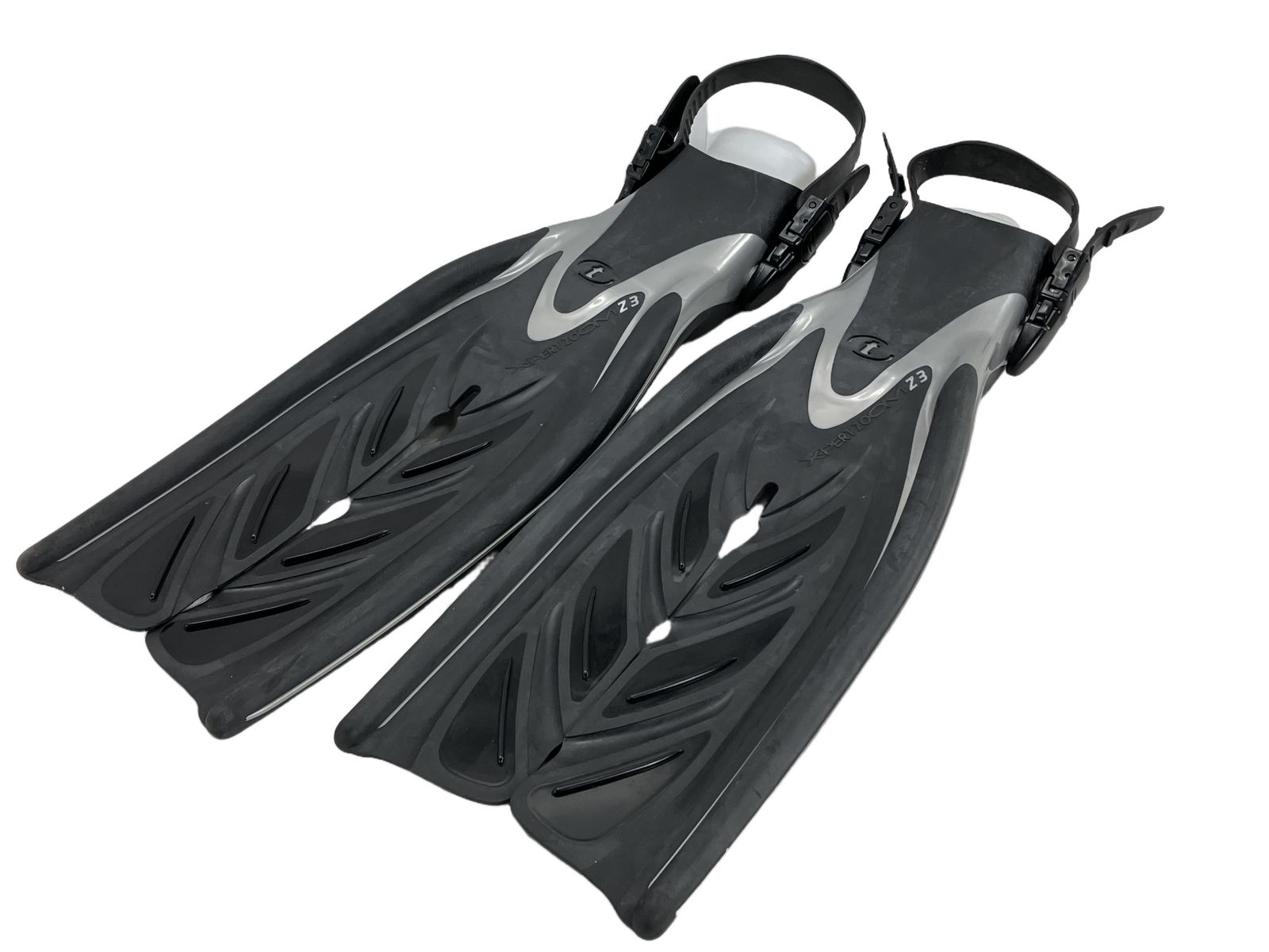 TUSA X-PERT ZOOM Z3 M-ML 26-28cm ダイビング フィン ストラップ式