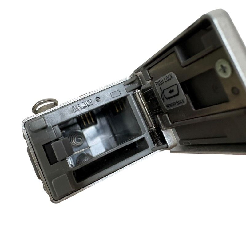 ジャンク】SONY ソニー DSC-F77 Cyber-shot シルバー 動作未確認 本体