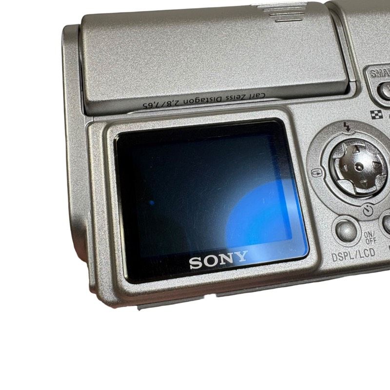 【ジャンク】ソニー デジタルカメラ DFC-F77 ジャンク】SONY ソニー DSC-F77 Cyber-shot シルバー 動作未確認 本体