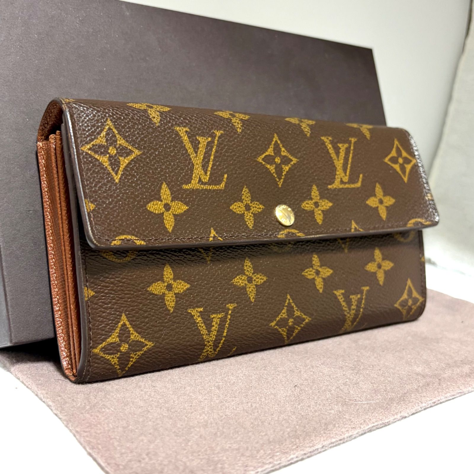 ルイ ヴィトン/LOUIS VUITTON ポルトフォイユ・サラ（二つ折長財布 