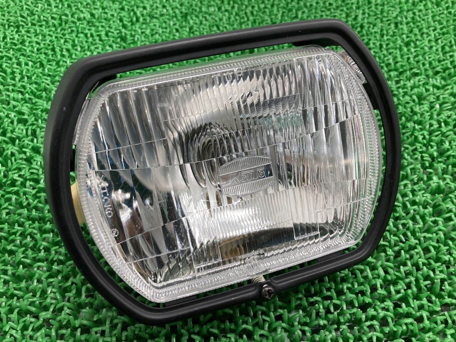 ベルーガ80 ヘッドライト 110-81826/XH26 ヤマハ 純正 110-81826 XH26 