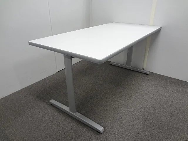 【東京都限定送料2200円も可】オカムラ　8177シリーズ　幅1500　奥行750　会議テーブル　ミーティング　作業台　デスク　オフィス家具