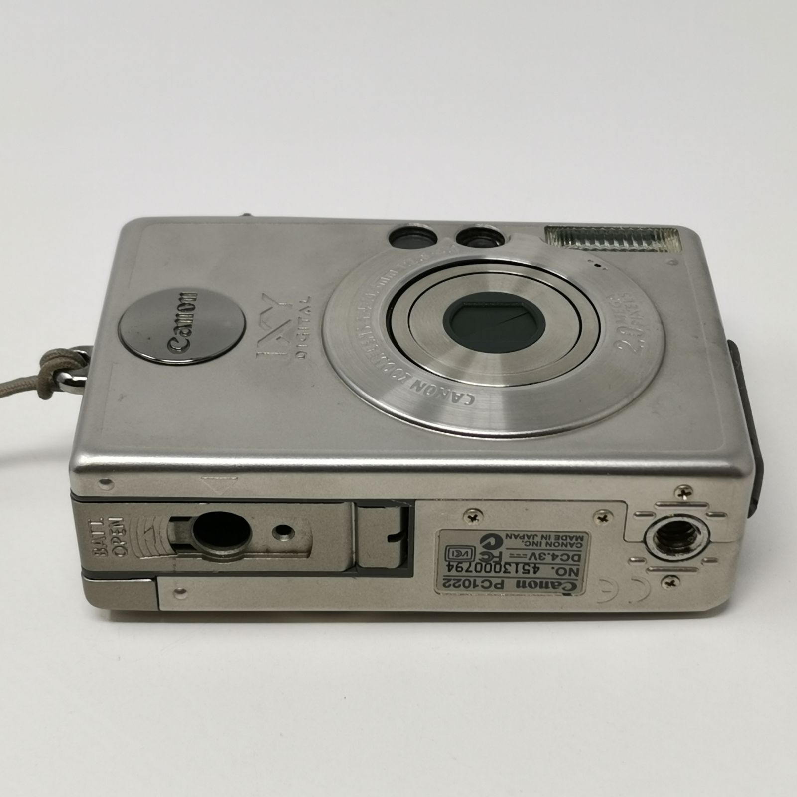 Canon キャノン PC1022 デジタルカメラ IXY DIGITAL200a ジャンク 中古