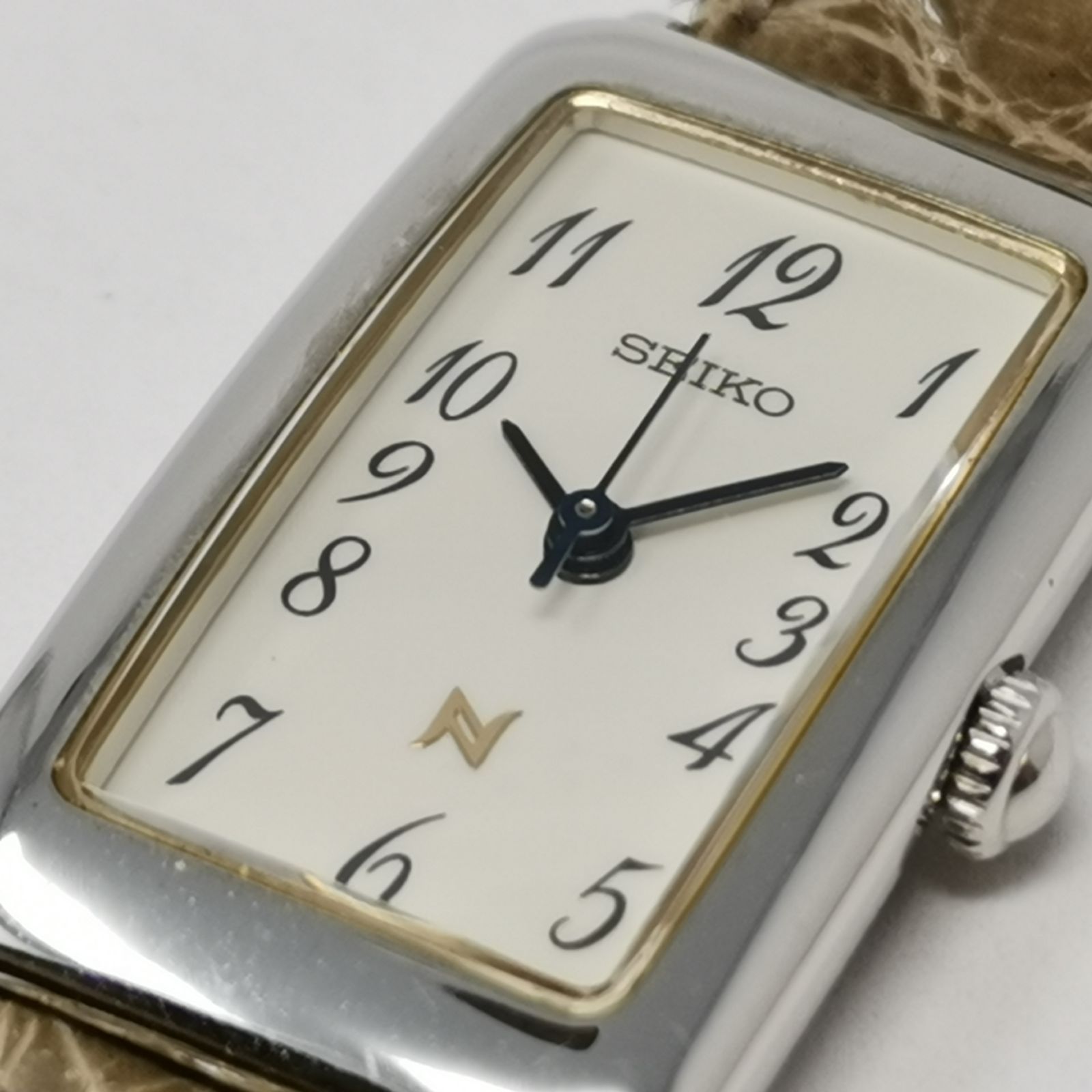 SEIKO NOIE 4N21-5250 腕時計　動作未確認　中古品　管理番号KKVNKO4654