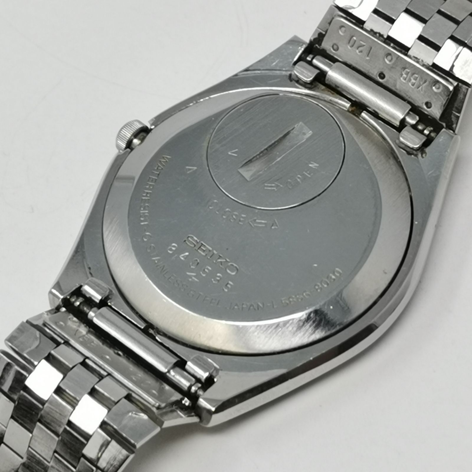 セイコー 時計 中古品 4-384 SEIKO キングクォーツ 5856-8030 シルバー 