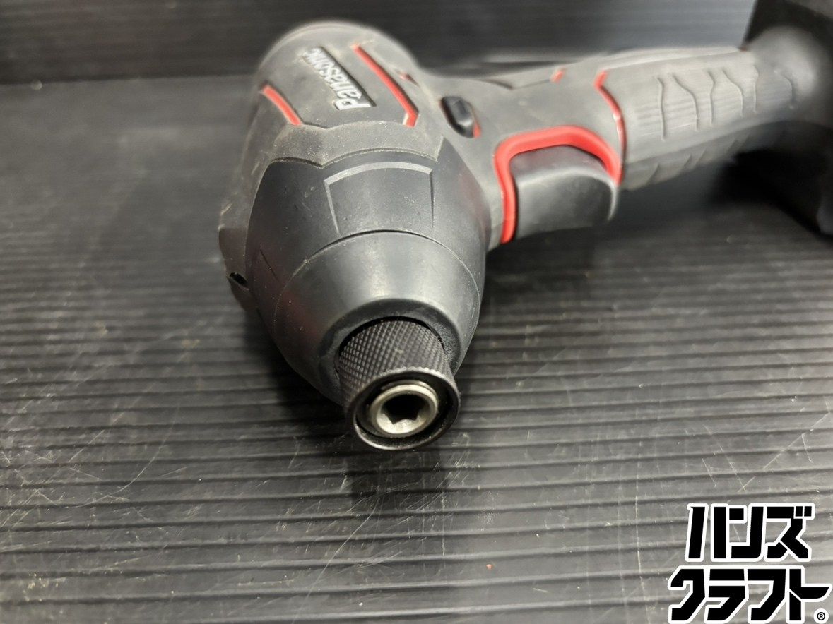 【中古】パナソニック　充電インパクトドライバ10.8V　EZ1P31T1R　ケース、充電器、バッテリ×3【ハンズクラフト熊本けやき通り店】【店頭取引限定】 ♭【中古品】パナソニック EZ1P31T1R 充電インパクトドライバ 10.8V