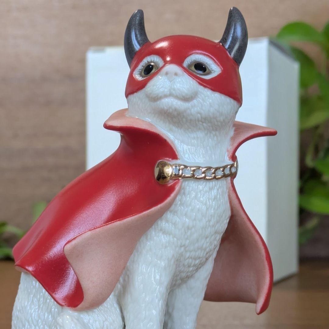 大きなサイズ レノックス 小悪魔 猫 陶器 置物 デビル ペルシャ猫 24K
